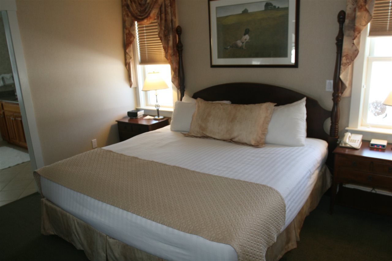 245 Stoweflake Meadows Loop unit 658/59, Stowe, VT 05672 - photo 1