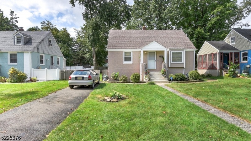 13-15 Netherwood Ave, Plainfield, NJ 07062 - photo 1