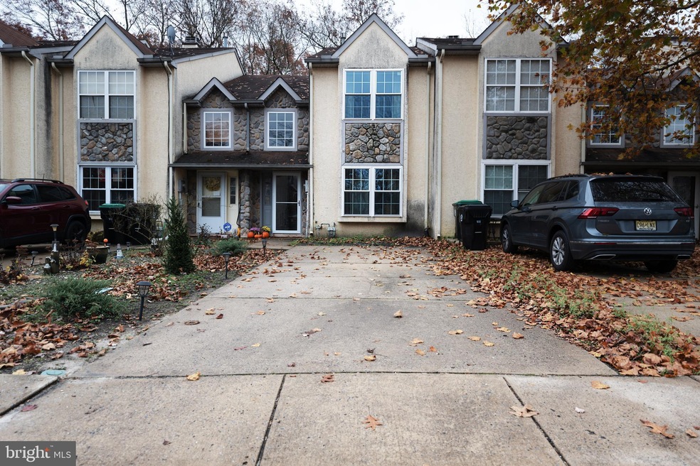 108 Lakeside Dr, Atco, NJ 08004 - photo 1