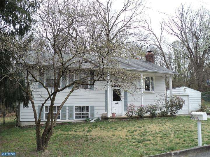 228 Godshalk Ave, Clementon, NJ 08021 - photo 1