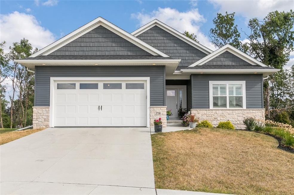3710 Oak Ridge Ct SE, Cedar Rapids, IA 52403 - photo 1