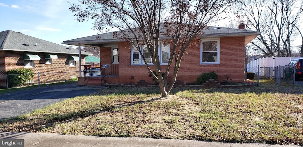 715 Dorsey Ave, Essex, MD 21221 - photo 1