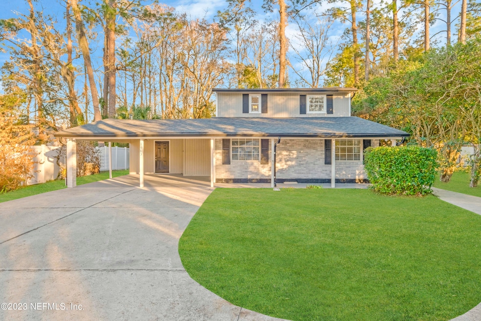 1983 Burkholder Cir E, Jacksonville, FL 32216 - photo 1