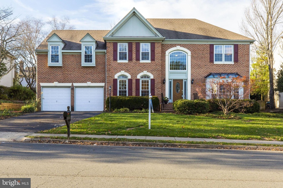 15306 Surrey House Way, Centreville, VA 20120 - photo 1