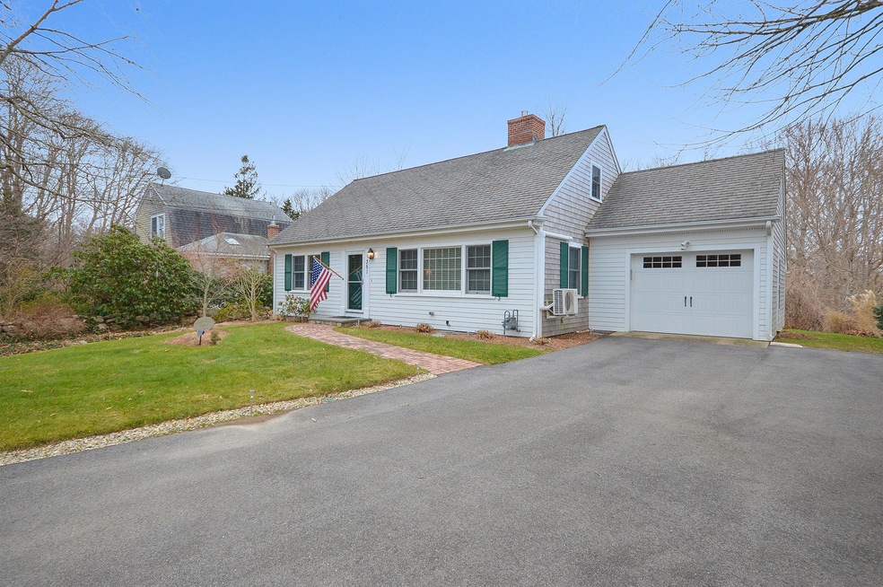 351 Woods Hole Rd, Falmouth, MA 02540 - photo 1