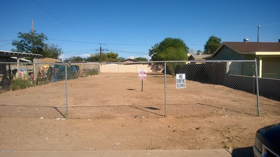 6525 N 53rd Ave unit 6, Glen Dale, AZ 85301 - photo 1