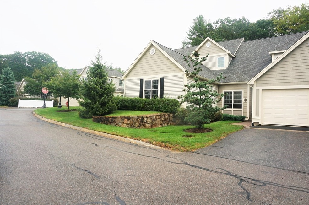 34 Glen Ct unit 1, Southborough, MA 01772 - photo 1