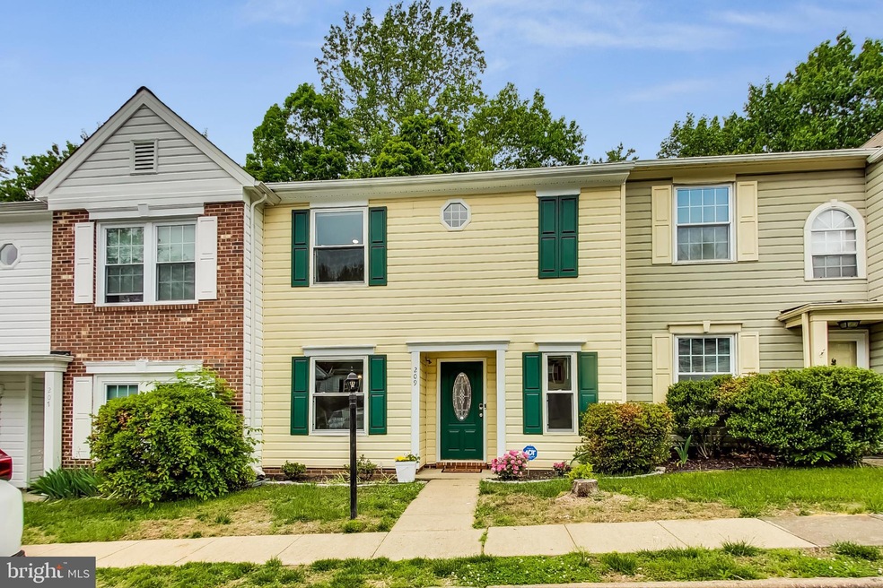 209 Wind Ridge Dr, Stafford, VA 22554 - photo 1