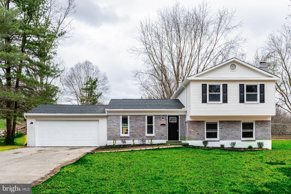 5591 Linton Rd, Sykesville, MD 21784 - photo 1