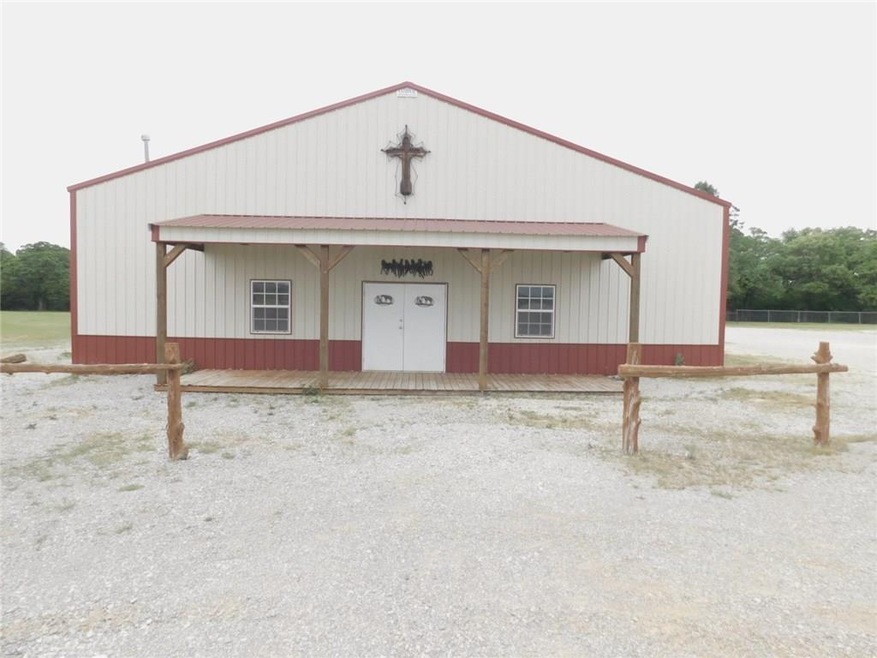 1063 S Arena Rd, McLoud, OK 74851 - photo 1