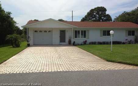 640 Fairfield Ave, Lake Placid, FL 33852 - photo 1