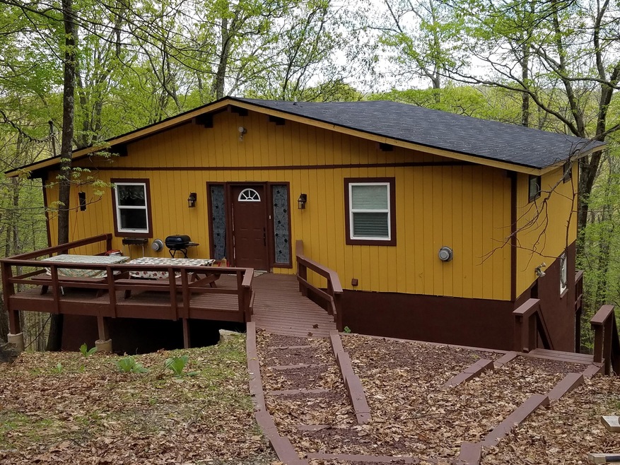 104 Chipmunk Ct, Lehman, PA 18328 - photo 1