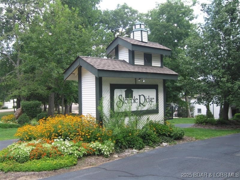 For Sale $185,000 • Co-Listing Agent