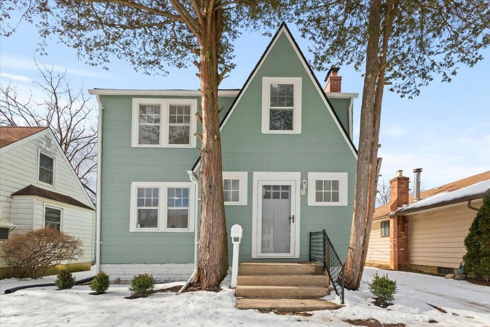 01-Exterior front