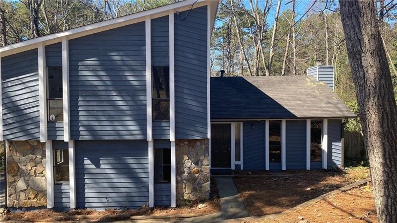 3345 Hillside Dr, Snellville, GA 30078 - photo 1