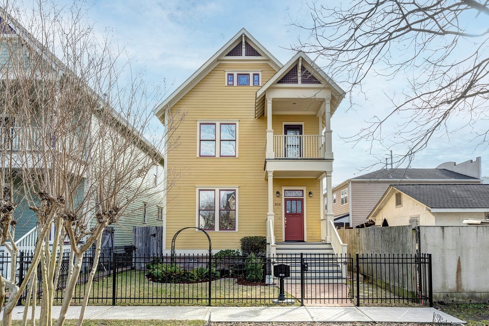 810 Tulane St, Houston, TX 77007 - photo 1