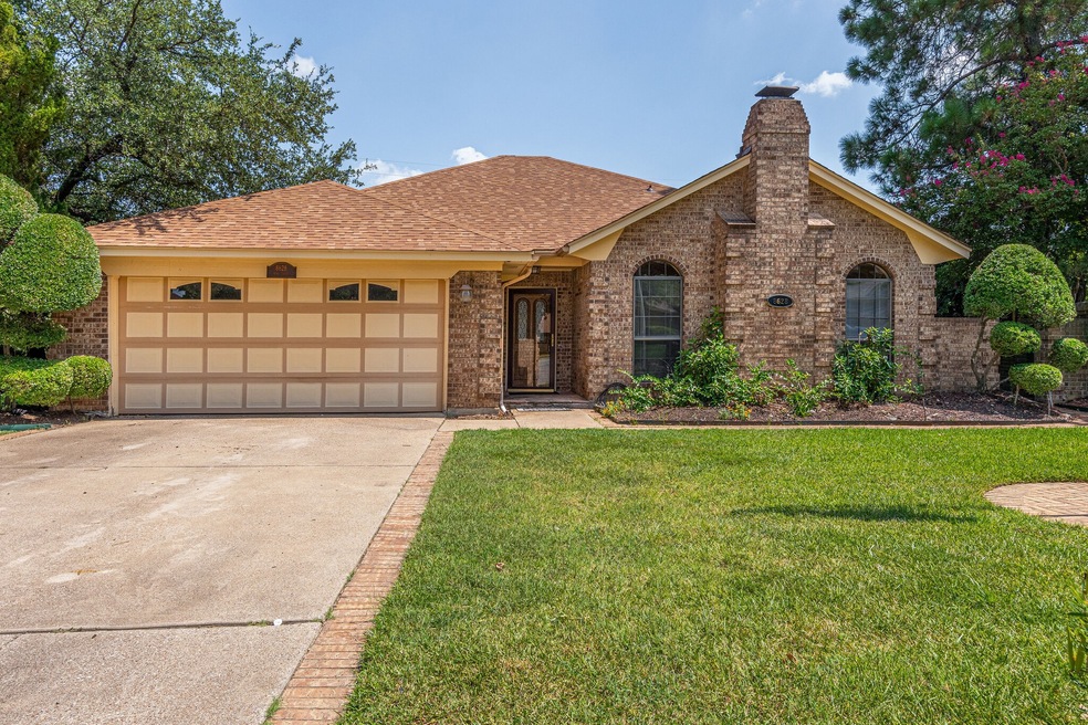 8628 Kirk Ct, North Richland Hills, TX 76182 - photo 1