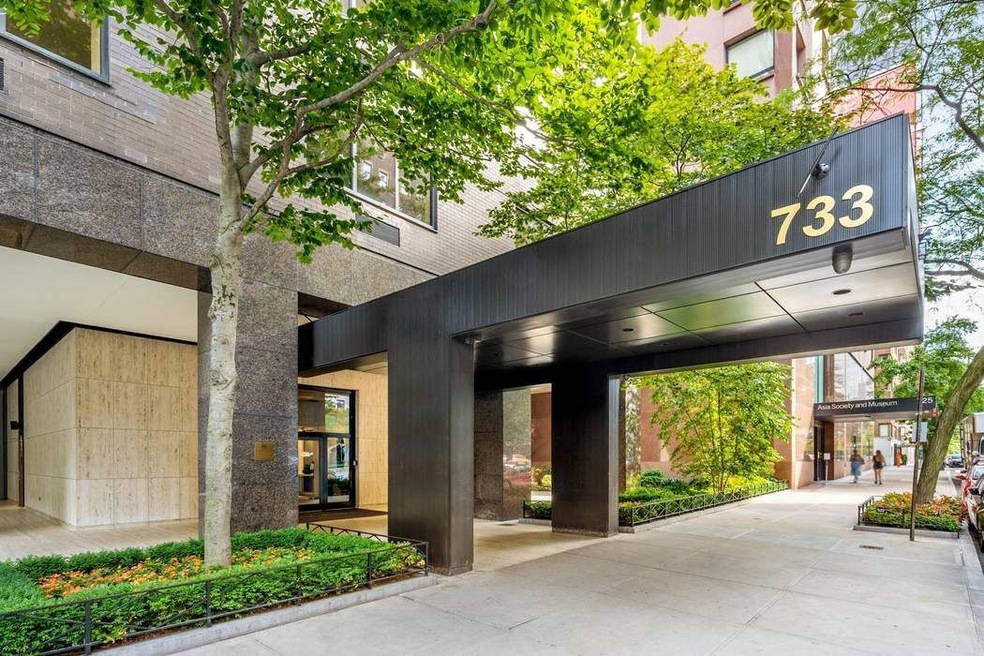 Sold $5,700,000 • Co-Listing Agent