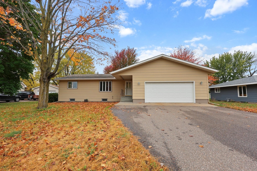 119 16th Ave SE, Saint Joseph, MN 56374 - photo 1