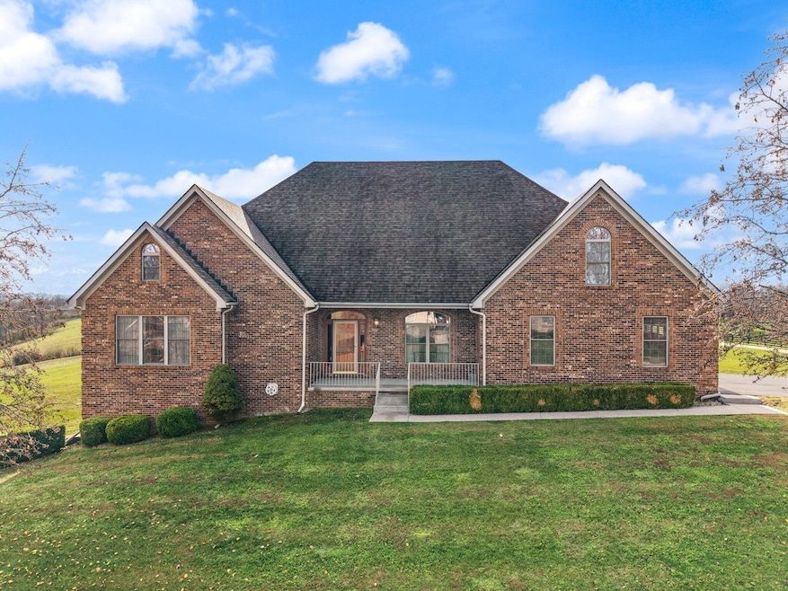 524 Ranier Dr, Richmond, KY 40475 - photo 1