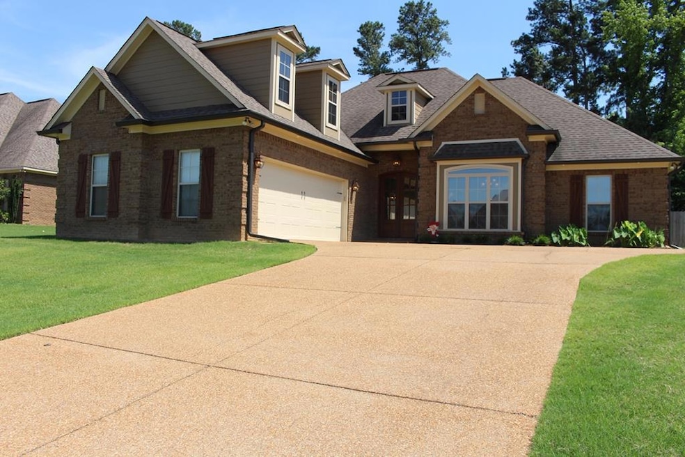 1232 Westbrook Dr, Oxford, MS 38655 - photo 1