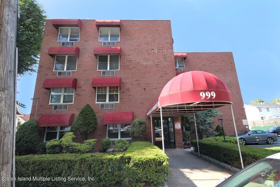 999 Forest Ave unit 1K, Staten Island, NY 10310 - photo 1