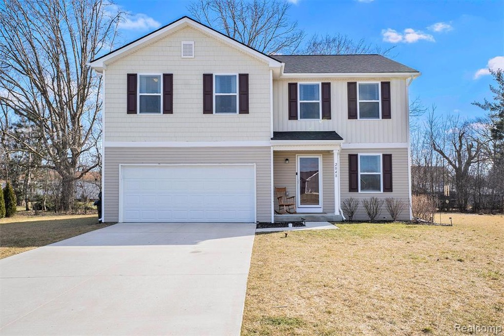 2048 Willow Ct, Davison, MI 48423 - photo 1