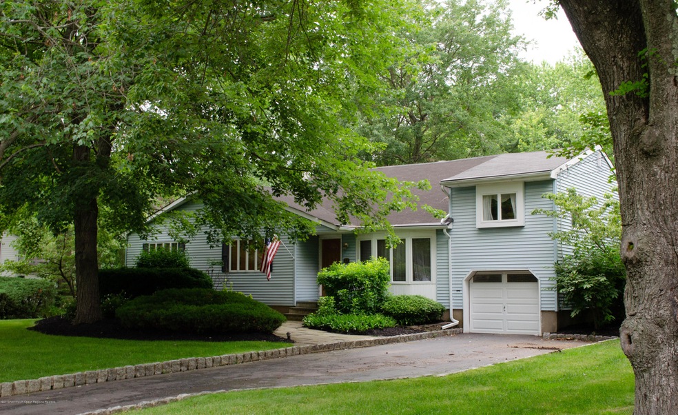 13 Karyn Terrace E, Middletown, NJ 07748 - photo 1