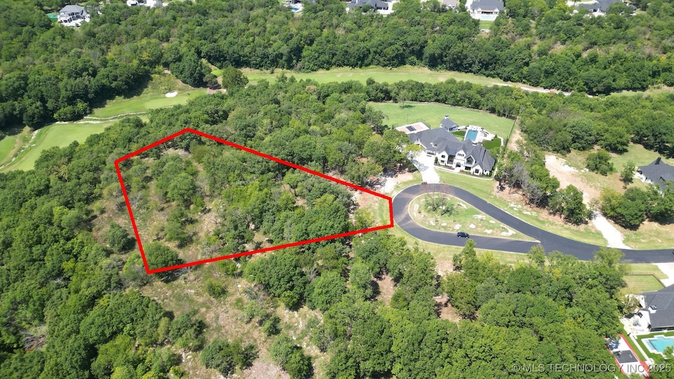 2.1 Acres in the Bluffs at Stone Canyon