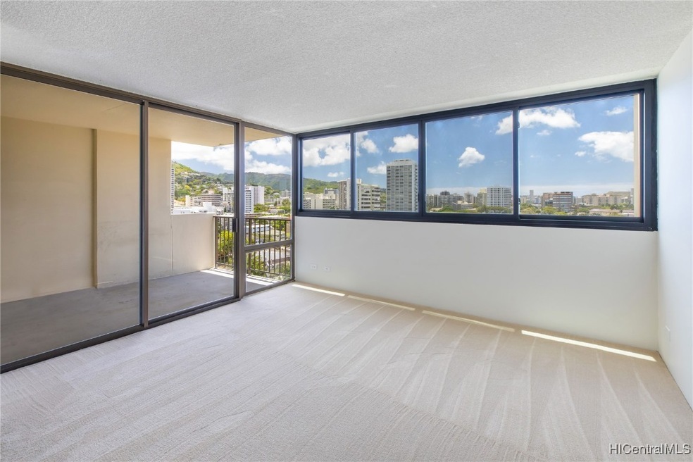 594 square foot condo with views, new carpet, rece