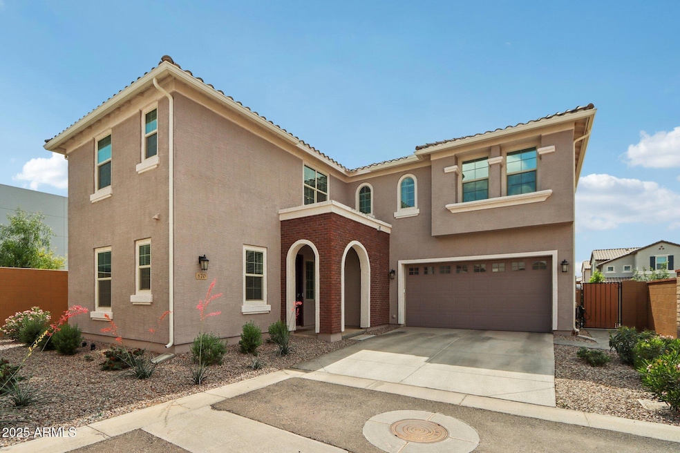 3-web-or-mls-S Beebe St-0605-003