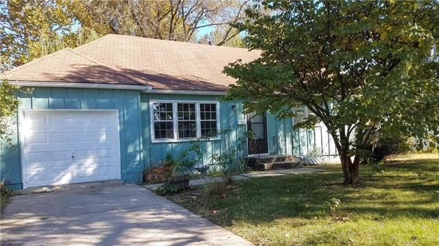 7417 Ballentine St, Shawnee, KS 66203 - photo 1