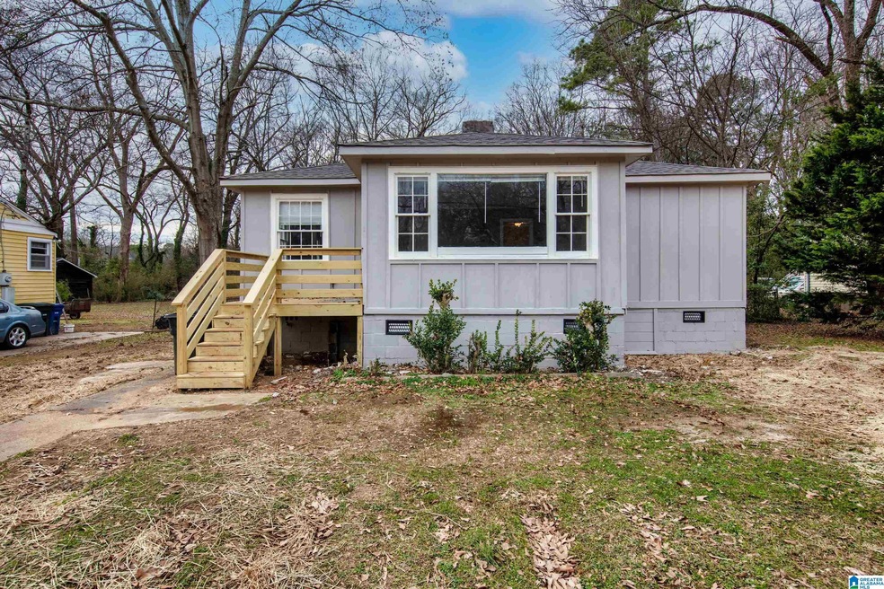 816 Meadowbrook Dr, Birmingham, AL 35215