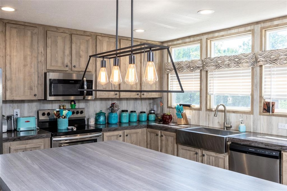 7950 Lipan Hwy, Lipan, TX 76462 - photo 1