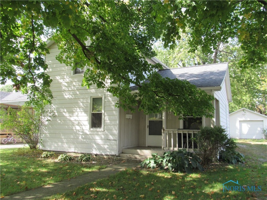 EXTERIOR FRONT