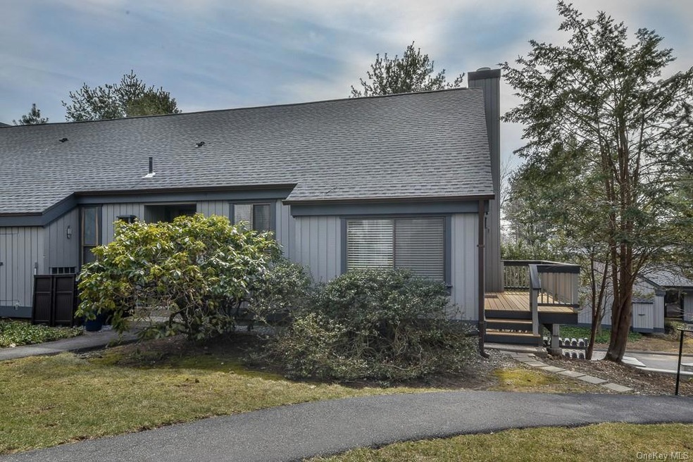 247 Heritage Hills unit B, Somers, NY 10589 - photo 1