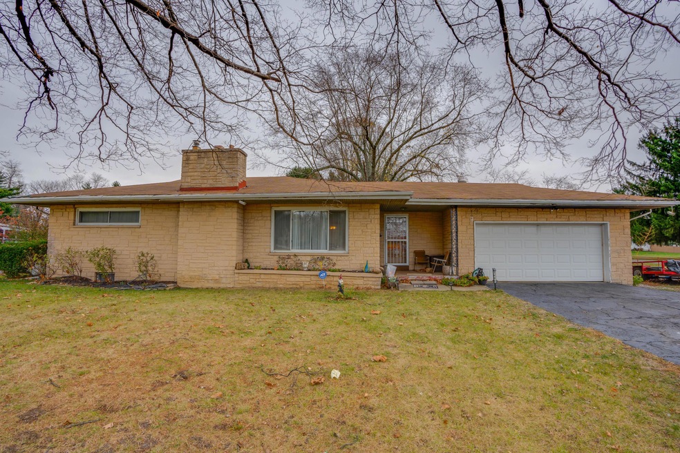 3604 S Hamilton-1
