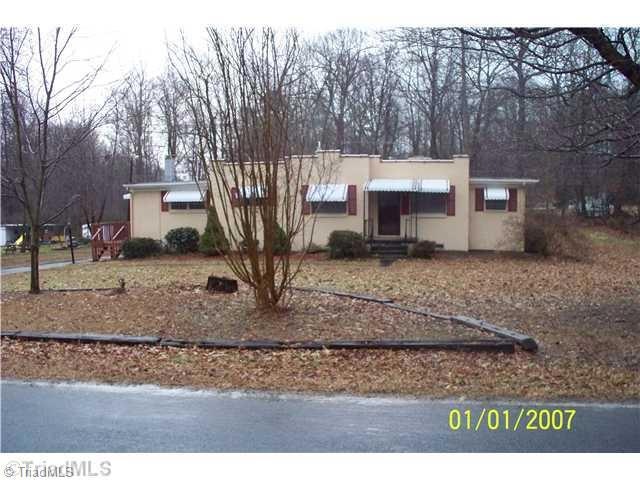 5636 Trotter Country Rd, High Point, NC 27263 - photo 1