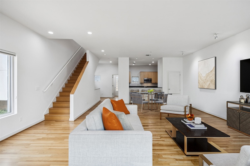 Under Contract $775,000 • Co-Listing Agent