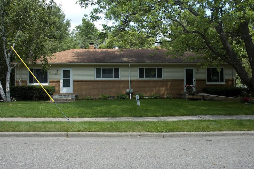 1_Wayland_external_front