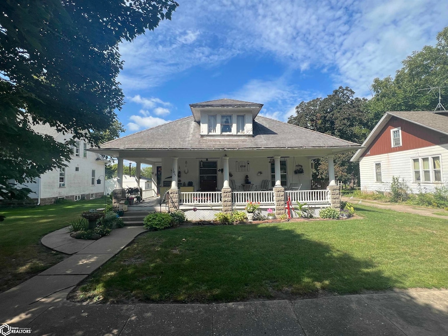 105 N Clark St, Winfield, IA 52659 MLS 6311244