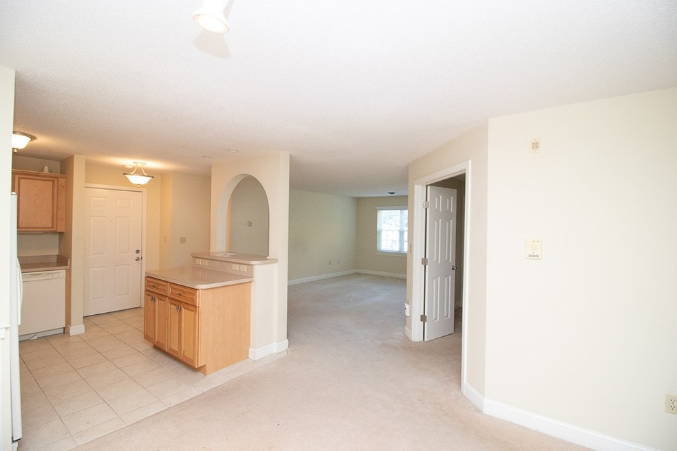 200 Brookside Dr unit 200A, Andover, MA 01810 - photo 1