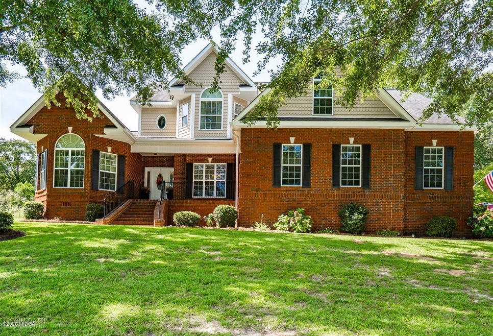 141 Mcclain Cir, Macon, GA 31216 - photo 1