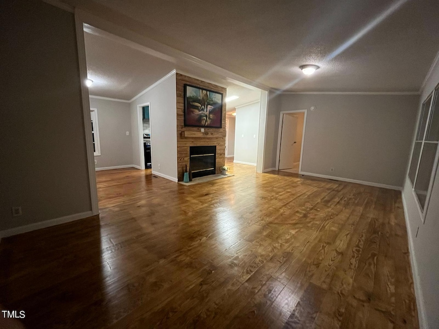 WhatsApp Image 2023-12-06 at 12.03.43 PM