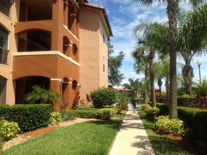 5500 Metrowest Blvd unit 101, Orlando, FL 32811 - photo 1