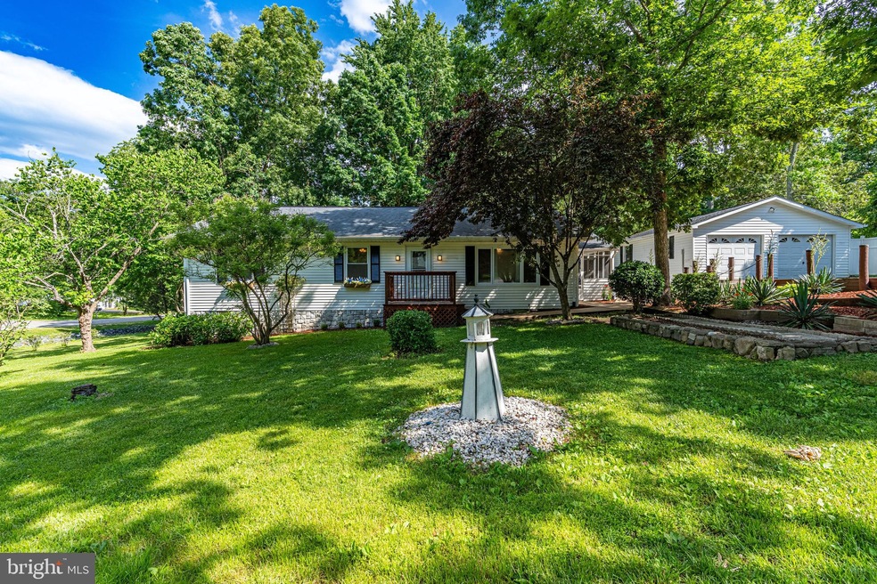 35899 Sycamore Ct, Mechanicsville, MD 20659 - photo 1