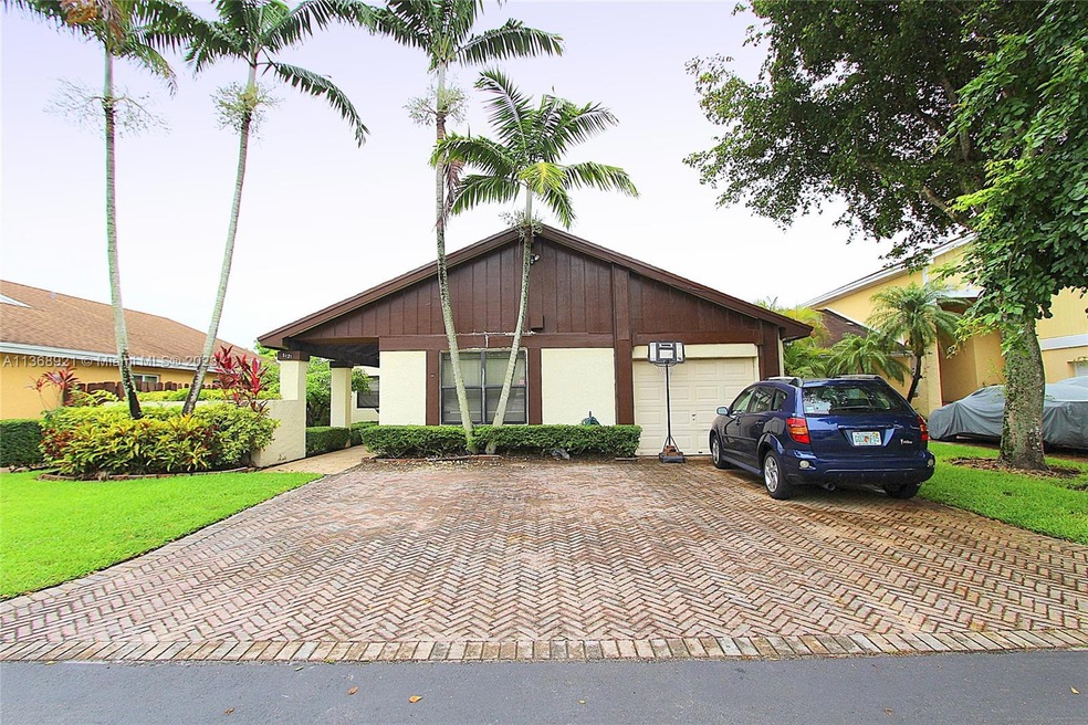 5121 SW 151st Place, Miami, FL 33185 - photo 1