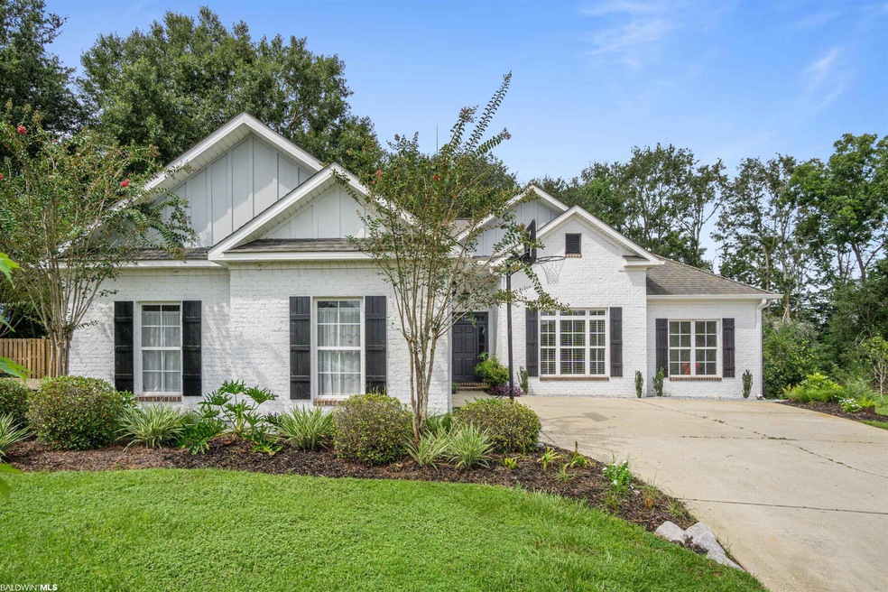 8886 Lake View Dr, Fairhope, AL 36532 - photo 1