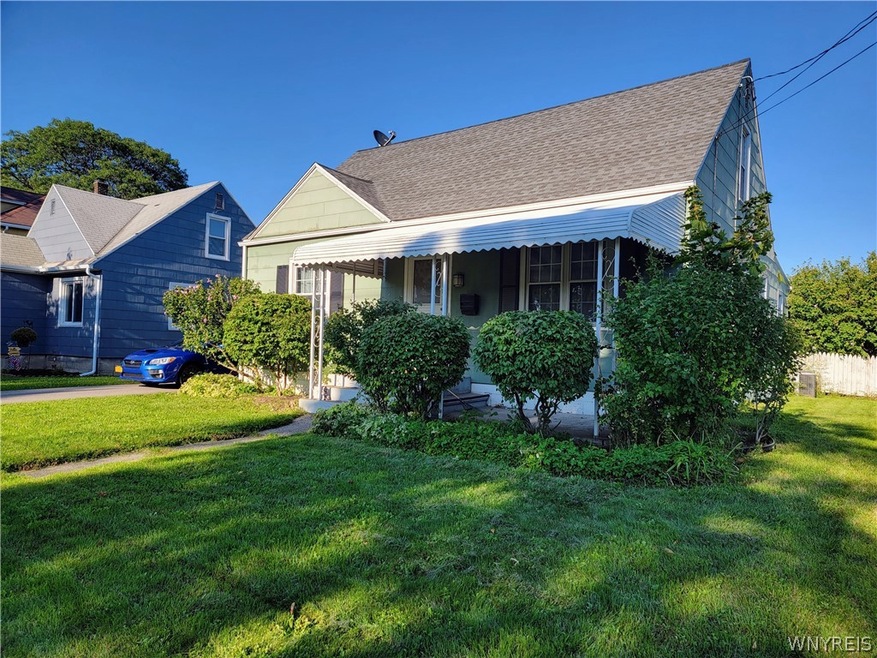 683 Payne Ave, North Tonawanda, NY 14120 - photo 1