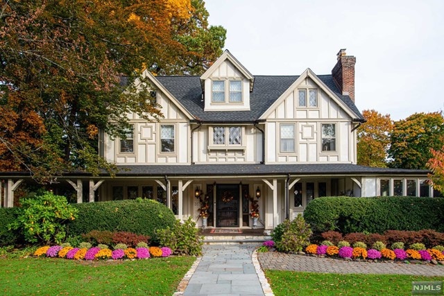 353 Ridgewood Ave, Glen Ridge, NJ 07028 - photo 1